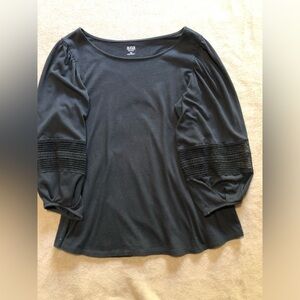 a.n.a.   Black Balloon 3/4 Sleeve tee shirt . Size:petite small.